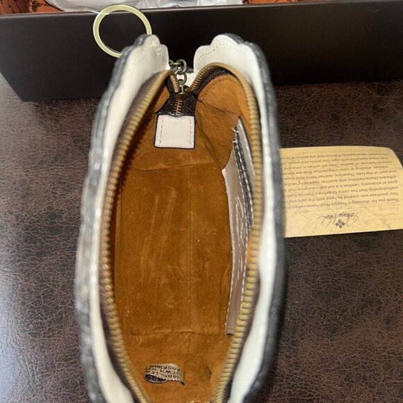 Patricia Nash BELLISARA Leather Zip-Pouch & Mirror Fob Gift Set LATTE nwt - Picture 7 of 12
